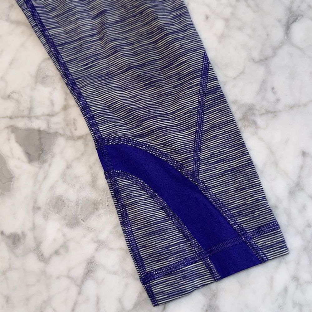 LULULEMON PURPLE STRIPE CROP 4 - Picture 5 of 8